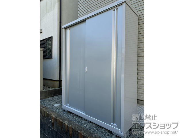 神奈川県茅ヶ崎市のの物置・屋外倉庫 シンプリー 一般型 1520×515×1903 MJX-155E-P-PS 施工例