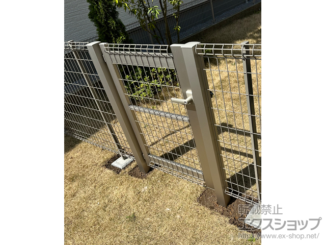 栃木県小山市のの門扉 イーネット門扉A1型 片開き　門柱使用 施工例