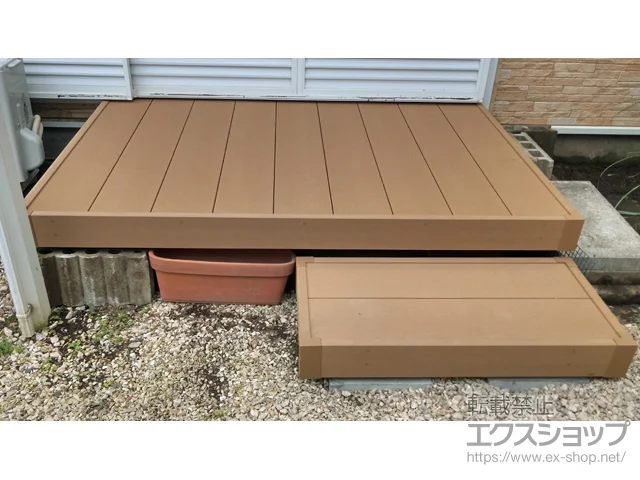 神奈川県藤沢市のValue Selectのウッドデッキ マージウッドデッキ＋独立式リウッドステップ2型 施工例