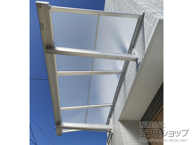 兵庫県尼崎市ののテラス屋根 スピーネ F型 ルーフタイプ 単体 積雪〜20cm対応 施工例