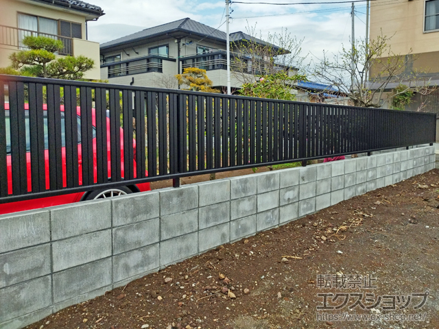 静岡県駿東郡清水町ののフェンス・柵 シンプレオフェンスST1F型 縦スリット 自由柱施工 施工例