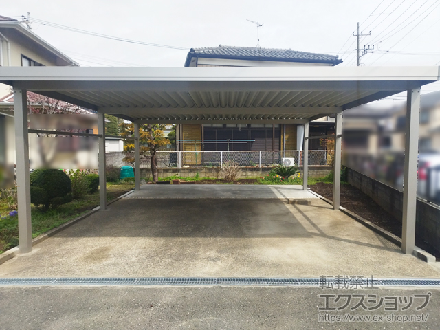 神奈川県茅ヶ崎市ののカーポート ジーポートPro 900 2台用 奥行延長 6本柱 積雪〜30cm対応 施工例