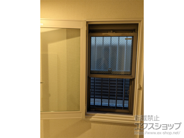 東京都大田区のの二重窓（内窓） インプラス 開き窓 外観右吊元 施工例