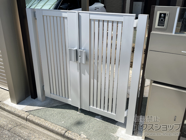 愛知県名古屋市のの門扉 開き門扉AB TS1型 両開き　柱使用 施工例