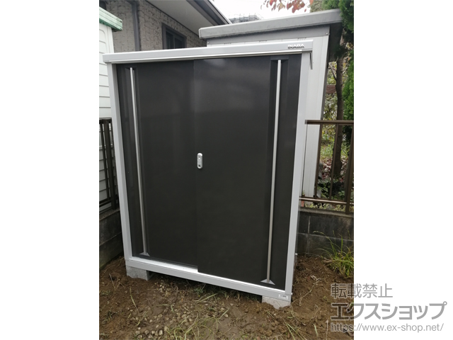 千葉県千葉市のの物置・屋外倉庫 シンプリー 一般型 1320×615×1603 MJX-136D-P-EB 施工例