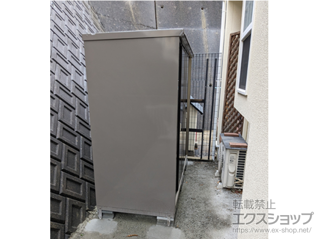 福岡県福岡市のの物置・屋外倉庫 ナイソーシスター　2160×920×1903 KMW-219E-P-CB 施工例