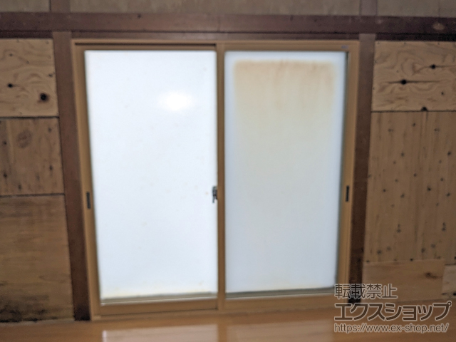 秋田県潟上市のの二重窓（内窓）、玄関ドア インプラス 引違い窓 2枚建 施工例
