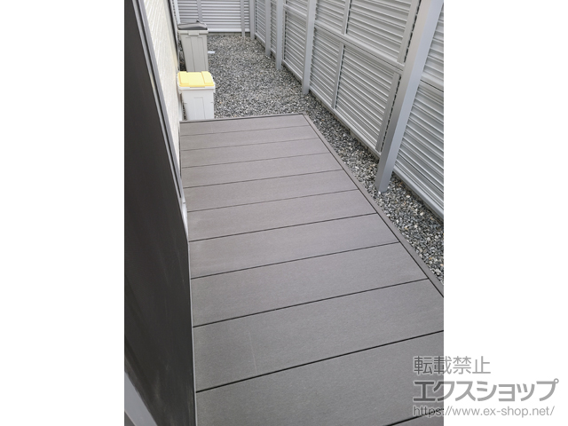 広島県廿日市市ののウッドデッキ リウッドデッキ 200+独立式リウッドステップ2型×1セット 施工例