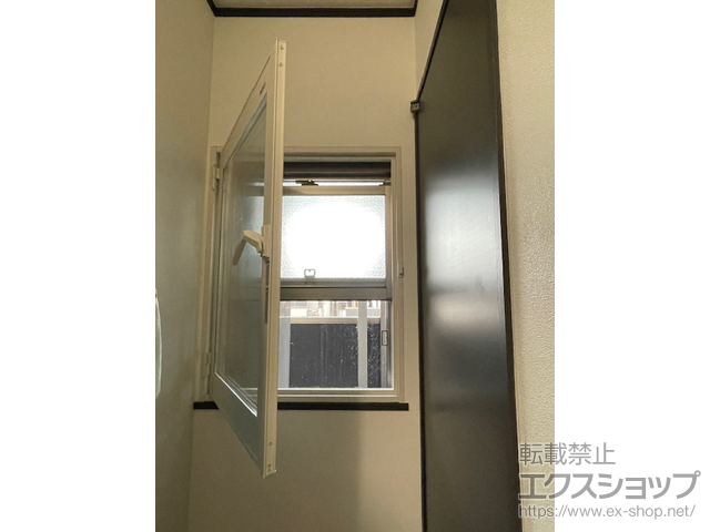 大阪府大阪府松原市のの二重窓（内窓） インプラス 開き窓 外観右吊元 施工例
