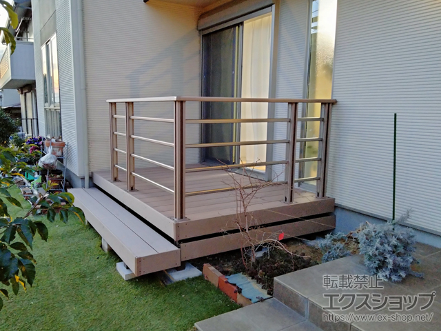 神奈川県横浜市ののウッドデッキ 樹ら楽ステージ+デッキフェンス 施工例