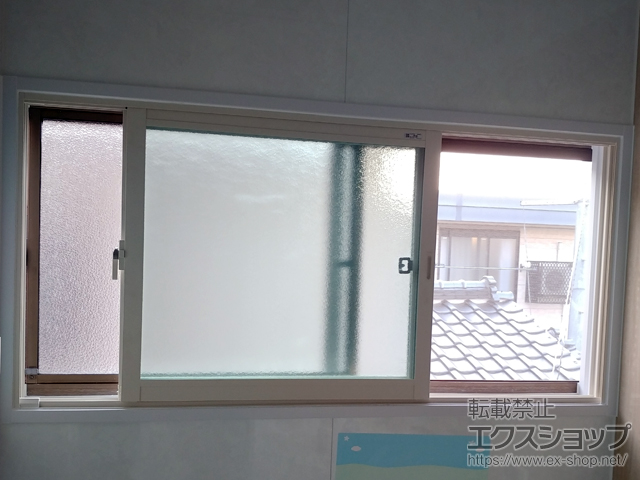 長野県上田市のの二重窓（内窓） インプラス 引違い窓 浴室仕様 タイル納まり 2枚建 施工例