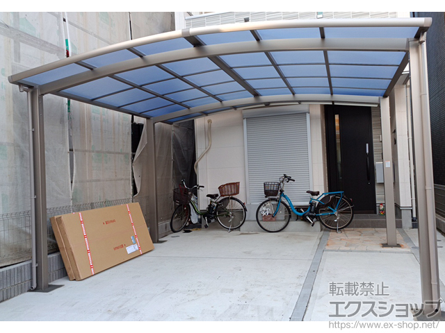 東京都葛飾区ののカーポート ネスカR (ラウンドスタイル) ワイド 積雪〜20cm対応 施工例