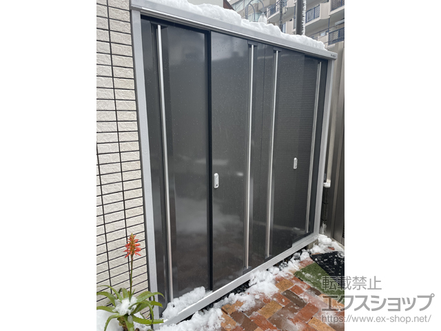 東京都杉並区のの物置・屋外倉庫 シンプリー 一般型 1940×615×1903 MJX-196E-EB 施工例