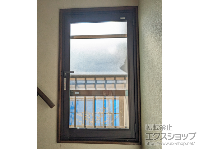 東京都国立市のの二重窓（内窓） インプラス 開き窓 外観左吊元 施工例