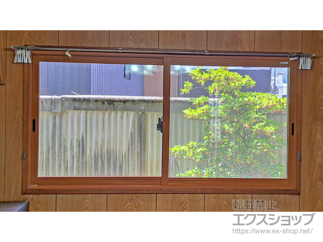 長野県安曇野市のの二重窓（内窓）、玄関ドア インプラス 引違い窓 2枚建 施工例