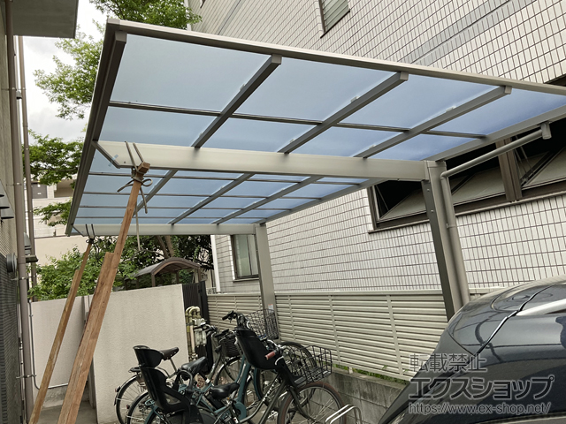 東京都世田谷区ののカーポート ネスカF (フラットスタイル) 積雪〜20cm対応 施工例