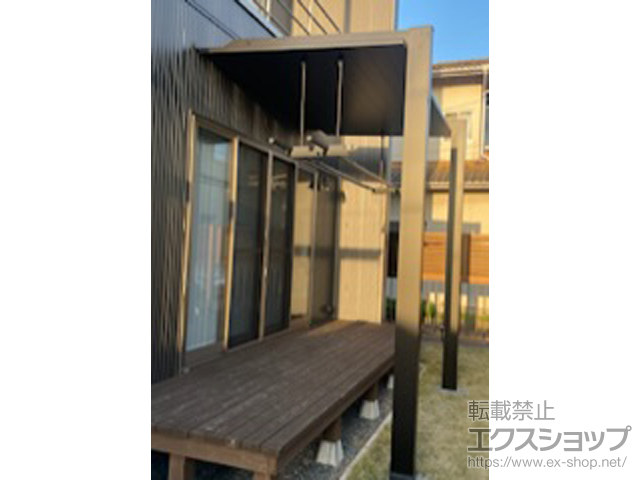 熊本県熊本市ののテラス屋根 テラスSC 単体 木調マテリアルカラー 積雪〜20cm対応＋ 吊り下げ物干しAセット（テラス日除け用） 施工例
