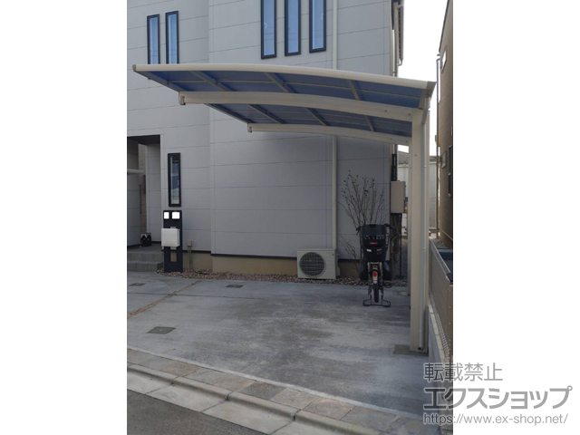 埼玉県所沢市ののカーポート プレシオスポート 積雪〜20cm対応+着脱式サポート柱 施工例