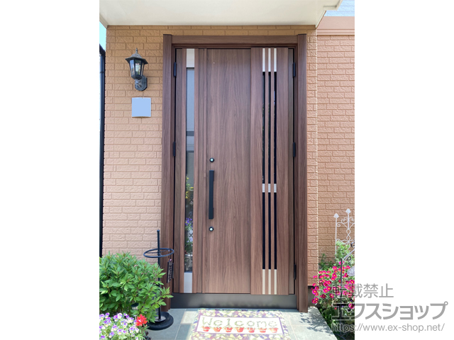 東京都東村山市のLIXIL リクシル（トステム）の玄関ドア リシェント玄関ドア3 断熱K4仕様 親子仕様(ランマ無) 施工例