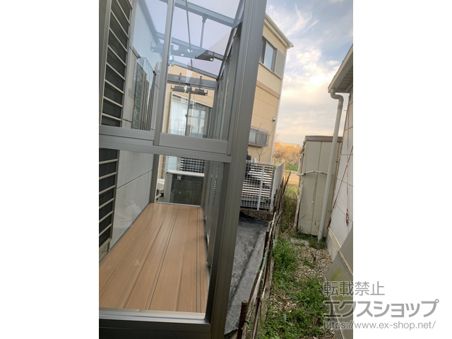 大阪府堺市ののテラス囲い・サンルーム サニージュF型 床納まり ランマなし 積雪20cm対応 ＊ガラス組込み仕様 施工例