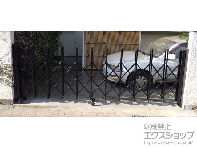 熊本県熊本市ののカーゲート トリップゲートII 1型 シンプル ノンレール 片開き　*36S 施工例