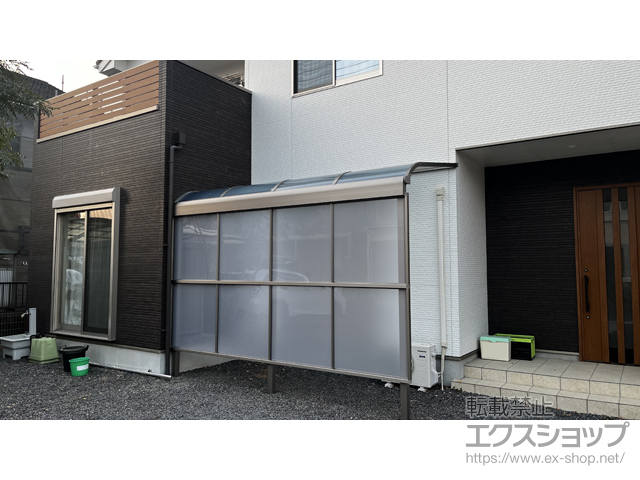 栃木県足利市ののテラス屋根 スピーネ R型 テラスタイプ 単体 積雪〜20cm対応+前面スクリーン 施工例