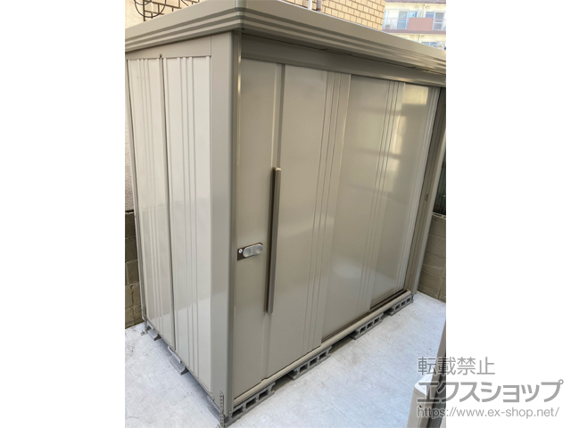 大阪府大阪市のの物置・屋外倉庫 Mr.ストックマンダンディ 一般型 2200×1222×2110 ND-2212-W 施工例