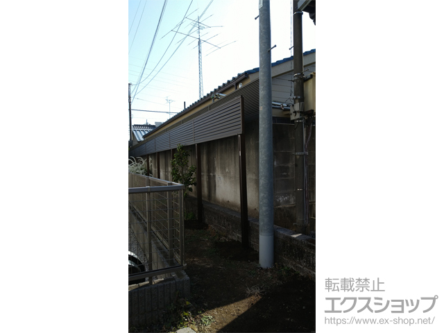 埼玉県入間市ののフェンス・柵 ミエーネ目隠しルーバーフェンス 上段のみ設置 自立建て用 施工例