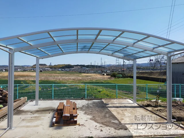 京都府木津川市のYKKAPのカーポート アリュース ツイン　積雪～20cm対応 施工例
