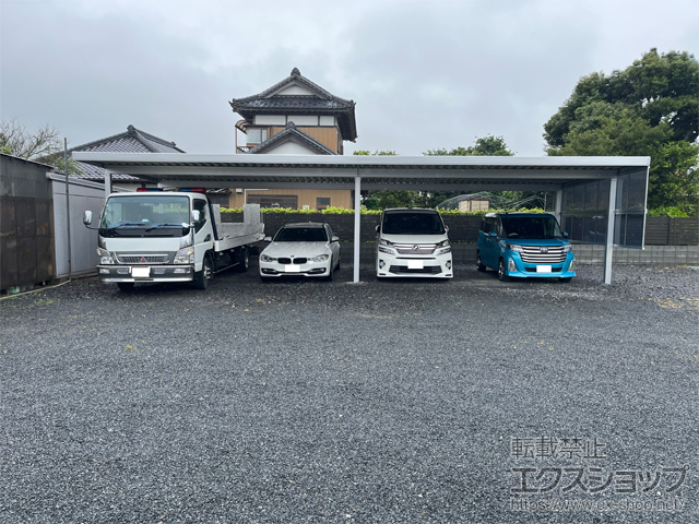 茨城県稲敷市ののカーポート カーポートSW 900 4台用 横連棟 6本柱 積雪〜30cm対応＋サイドスクリーン(ポリカ仕様) 施工例
