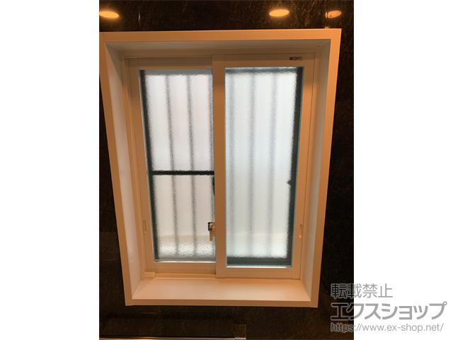 埼玉県さいたま市のの二重窓（内窓） インプラス  引違い窓 浴室仕様 タイル納まり 2枚建 施工例