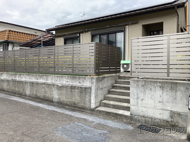 愛媛県新居浜市ののフェンス・柵 モクハイフェンス アルミ色タイプ フリーポールタイプ 施工例