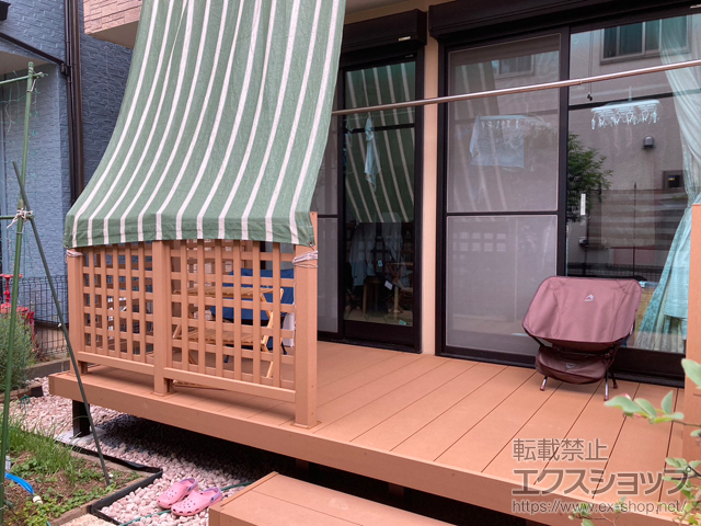 東京都調布市ののウッドデッキ リウッドデッキ 200＋ 段床セット＜正面1段＞＋デッキフェンス1型＜井桁格子＞ 施工例