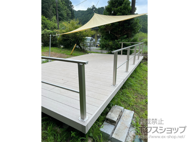 埼玉県入間郡越生町ののウッドデッキ リウッドデッキ 200＋ルシアスデッキフェンスB02型＜横格子1本タイプ＞ 施工例