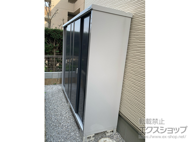 東京都調布市のの物置・屋外倉庫 シンプリー 一般型 2160×615×1903 MJX-216E-P-CG 施工例