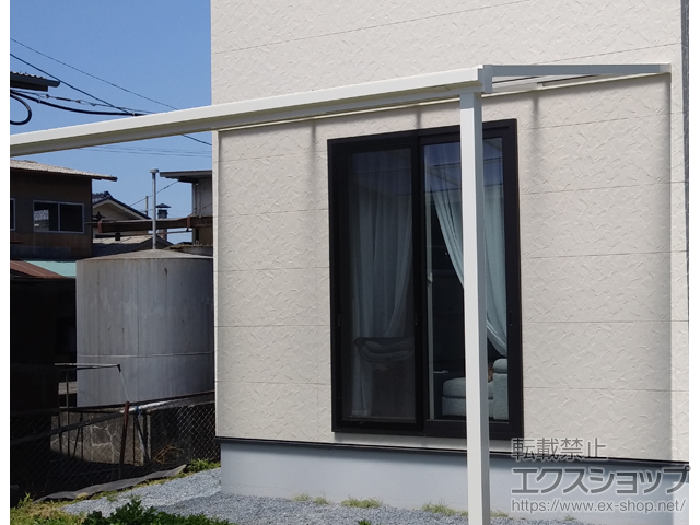 長野県佐久市ののテラス屋根 ソラリア F型 テラスタイプ 単体 積雪〜20cm対応+吊り下げ式固定物干し 施工例