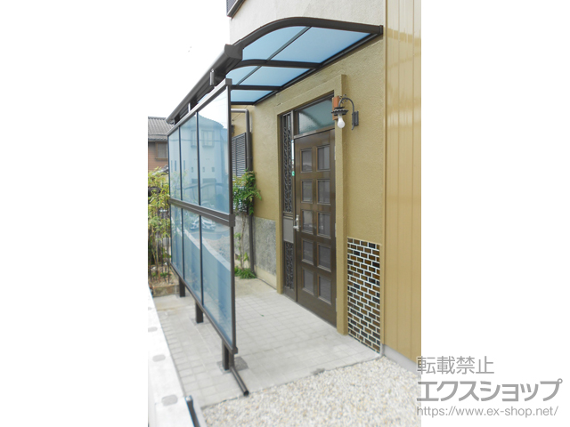 愛知県名古屋市ののテラス屋根 レボリューA R型 テラスタイプ 単体 積雪〜20cm対応＋前面パネル2段仕様 施工例