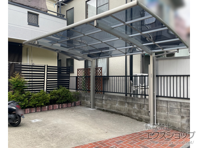 東京都小平市ののカーポート プレシオスポート 積雪〜20cm対応＋プレシオスポート用着脱式サポート柱 施工例
