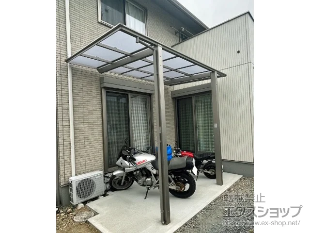 静岡県磐田市のLIXIL(リクシル)のテラス屋根 フーゴF 独立テラスタイプ 単体 積雪～20cm対応 施工例