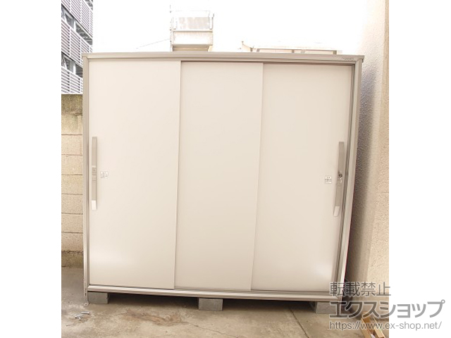 埼玉県さいたま市のの物置・屋外倉庫 エスモ 一般型 2100×774×1913 ESF-2107A-TW 施工例