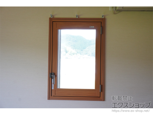 岡山県真庭市のの二重窓（内窓） インプラス 開き窓 外観左吊元 施工例