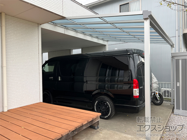 群馬県伊勢崎市ののテラス屋根 ソラリア F型 テラスタイプ 単体 積雪〜20cm対応 施工例