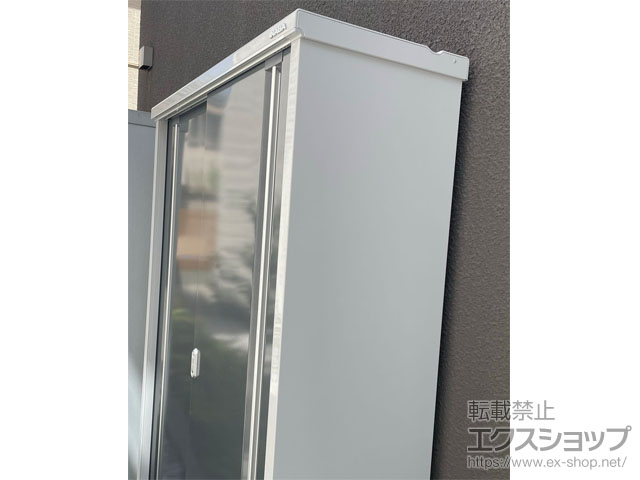 東京都町田市のの物置・屋外倉庫 シンプリー 一般型 1320×515×1903 MJX-135E-CG 施工例