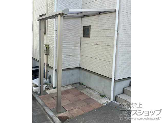 東京都東久留米市ののテラス屋根 プレシオステラスII F型 テラスタイプ 単体 積雪〜20cm対応 施工例
