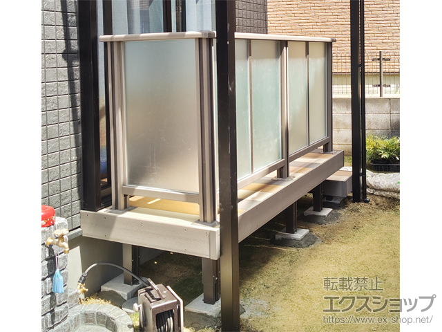 埼玉県さいたま市ののウッドデッキ 樹ら楽ステージ 施工例
