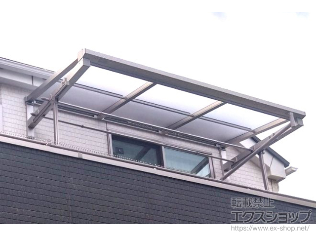 千葉県千葉市ののバルコニー・ベランダ屋根 ソラリア F型 ルーフタイプ 単体積雪〜20cm対応 施工例