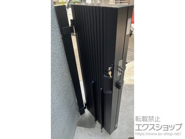 千葉県千葉市ののカーゲート 伸縮門扉QA HG型 ハンガータイプ 片開き *290S 施工例