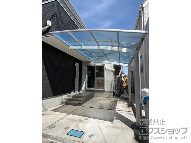 埼玉県新座市ののカーポート アリュース　積雪〜20cm対応 施工例
