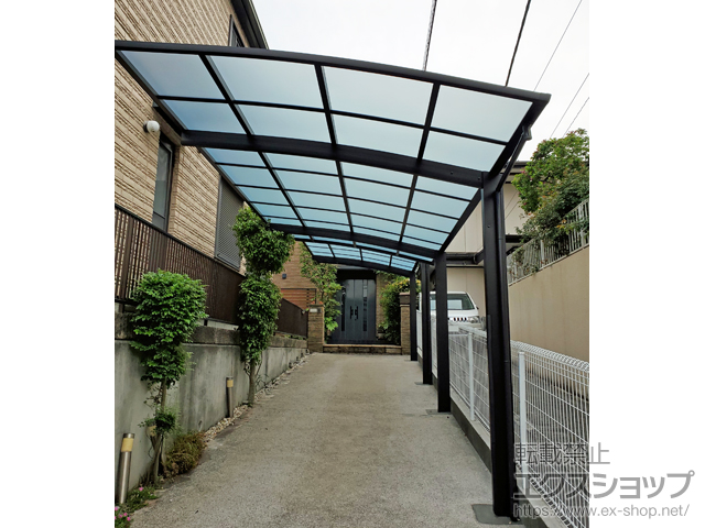 神奈川県横浜市ののカーポート アリュース　積雪〜20cm対応 施工例