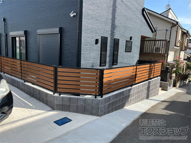 千葉県鎌ケ谷市ののフェンス・柵 モクアルフェンス 横板タイプ　自由柱施工 施工例